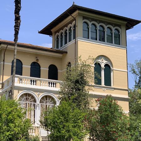 Villa Maria Luisa . Splendida Villa Liberty Lucca Eksteriør bilde
